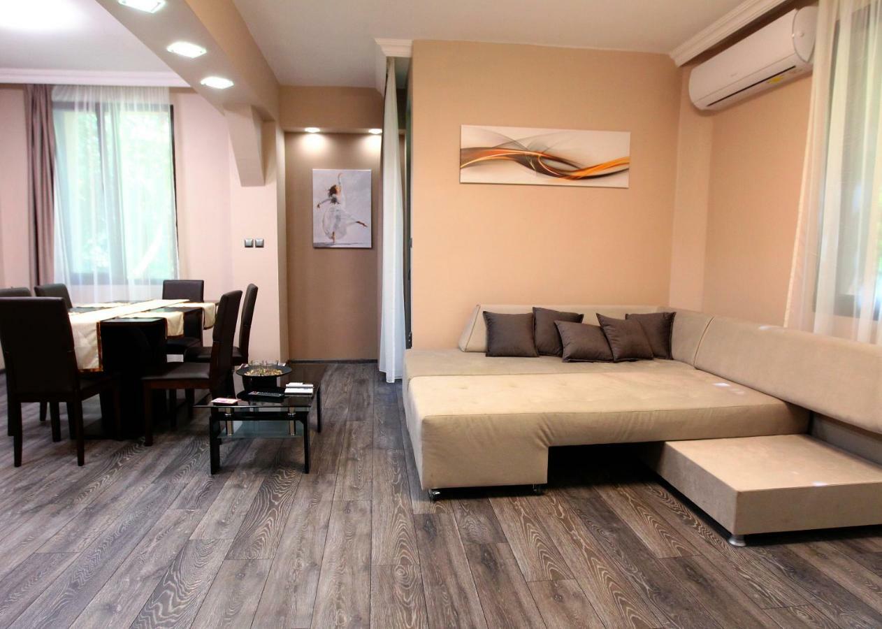 Niki Apart Sofia Ngoại thất bức ảnh